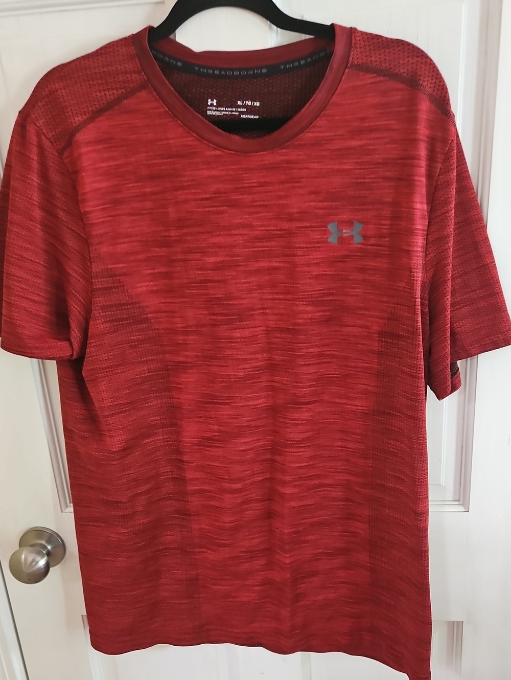 Under Armour Men’s Heather Red Short-Sleeve Performance Tee XL